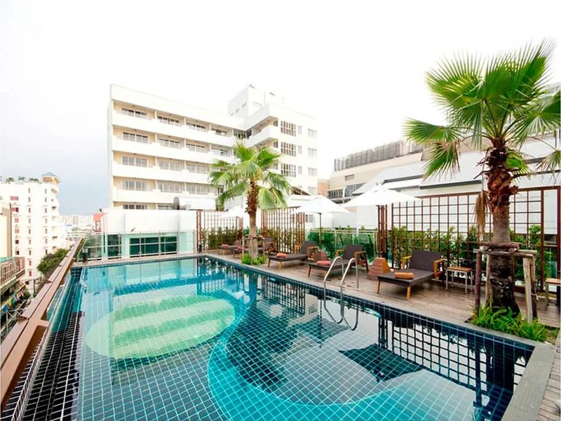 Sunshine Hotel &amp; Residences 3*