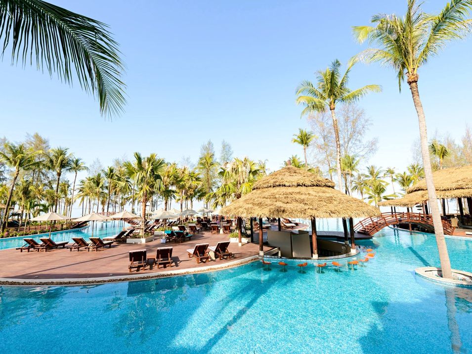 basen, pool bar