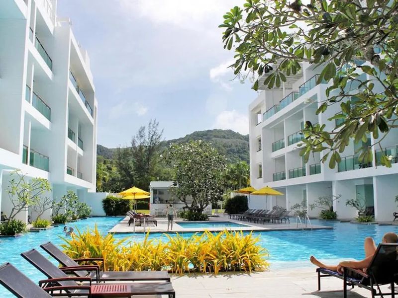 The Old Phuket - Karon Beach Resort