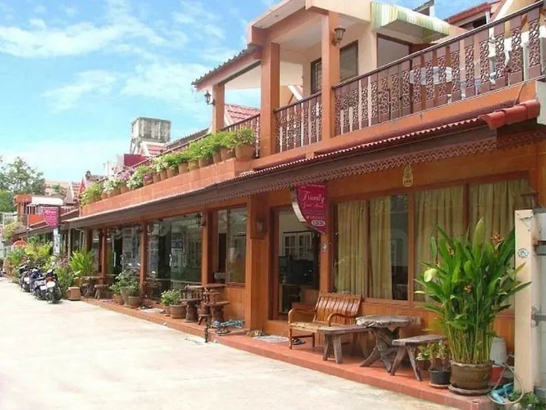 The Siam Guest House 2*