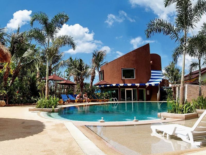 Timber House 3*