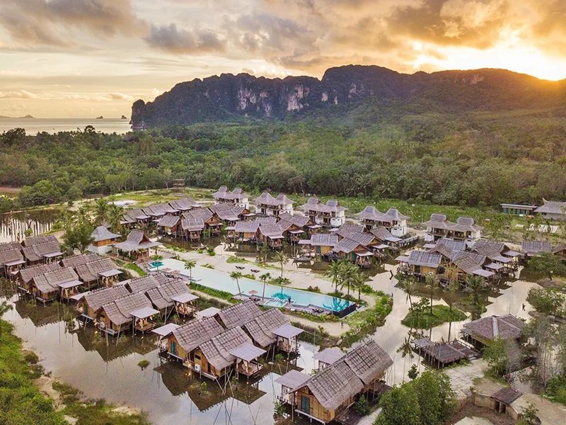 Venice Krabi Villa Resort 4*