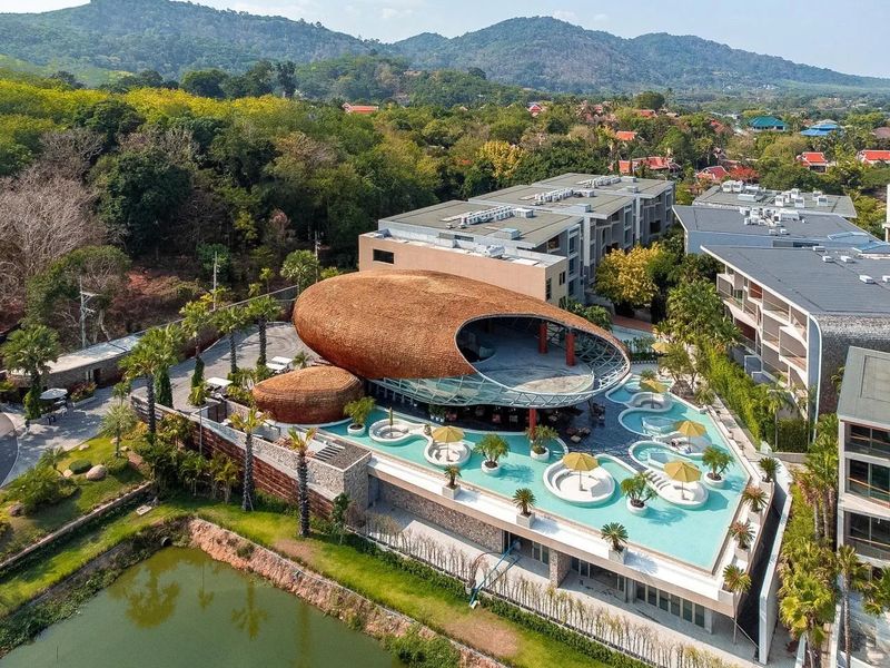 Wyndham Grand Nai Harn Beach Phuket