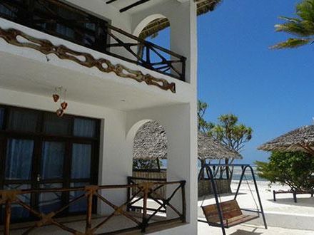 obiekt, teren hotelu