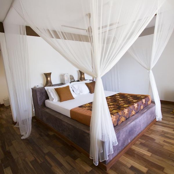 Boutique Uzuri