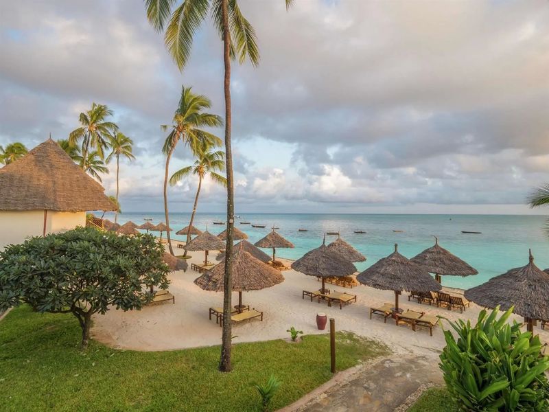 Double A Nungwi Beach 4*