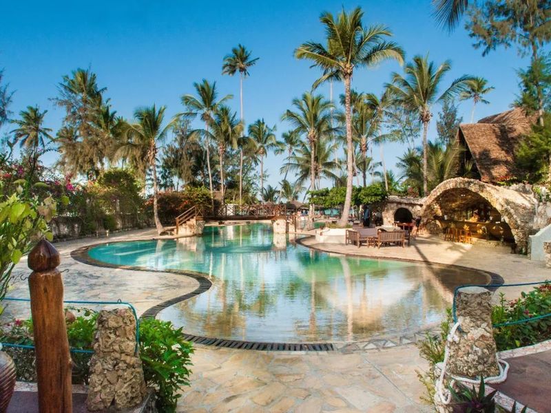 Jaz Amaluna Beach Resort