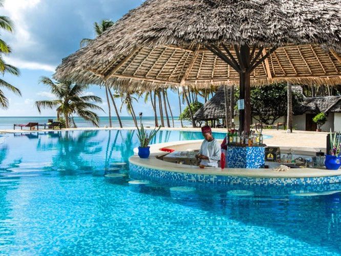 basen, pool bar