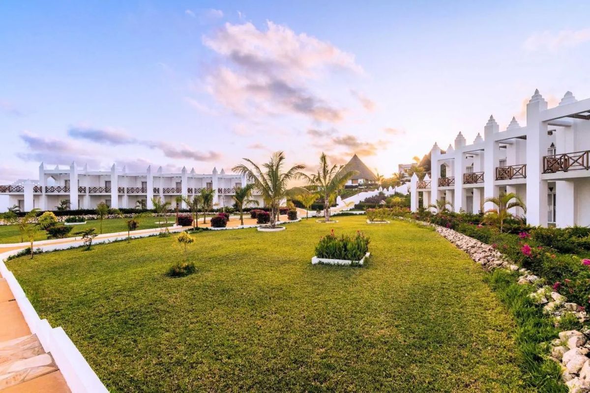 Kilindini Resort & Spa - teren hotelu