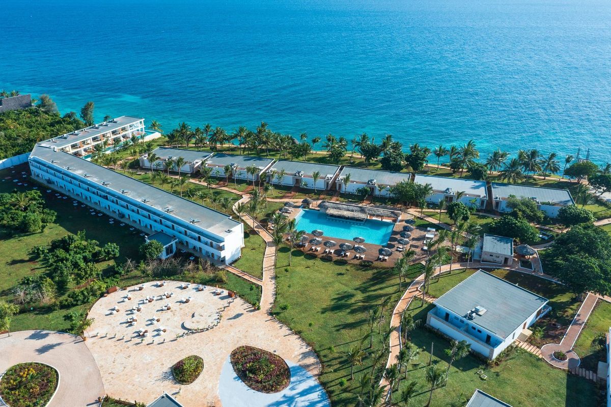 Hotel Kwanza Resort By Sunrise