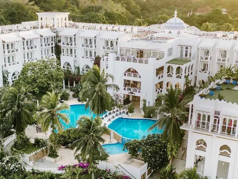 Madinat Al Bahr Business &amp; Spa 5*