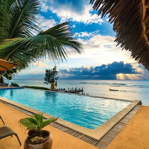 Sunshine Marine Lodge – 2026-06-16 - Zdjęcie 3