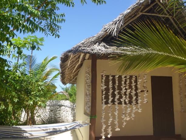 Zanzest Beach Bungalows