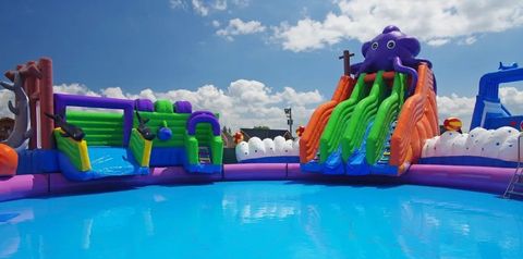 basen, zjeżdżalnia