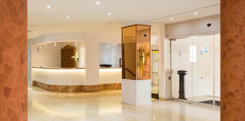 budynek główny, recepcja / lobby, teren hotelu