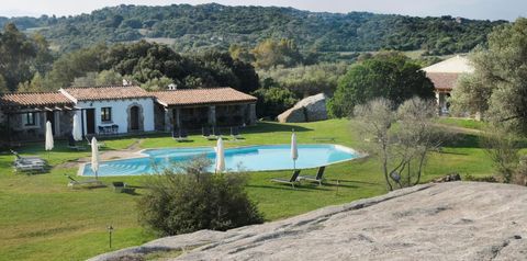 basen, teren hotelu, obiekt