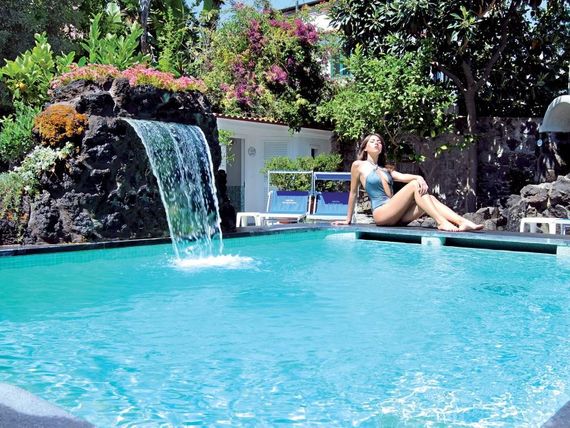 teren hotelu, basen