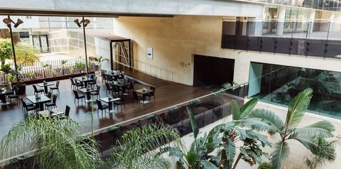 restauracja, teren hotelu