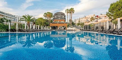 obiekt, teren hotelu, basen