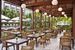 teren hotelu, restauracja, basen