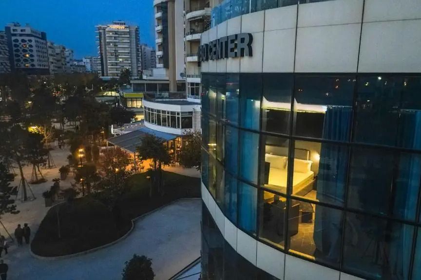 teren hotelu, obiekt