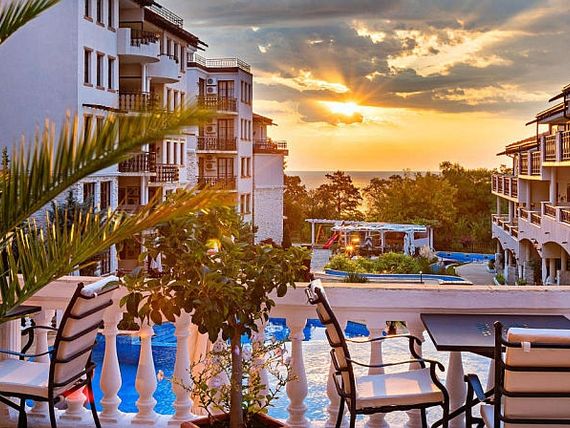 teren hotelu, balkon / taras
