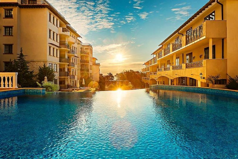 teren hotelu, basen
