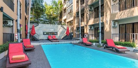 obiekt, teren hotelu, basen