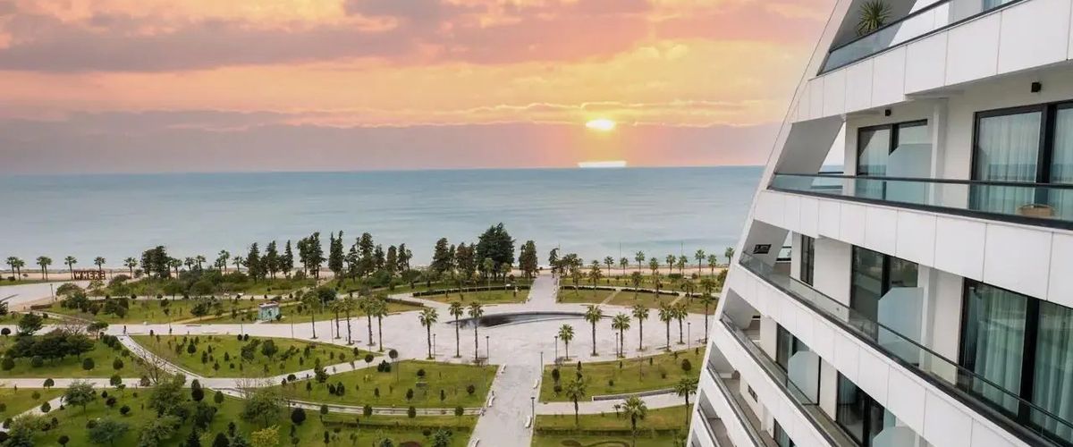 obiekt, teren hotelu