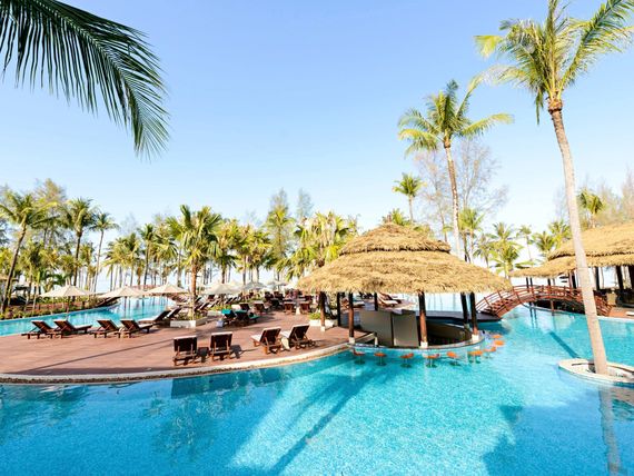 basen, pool bar