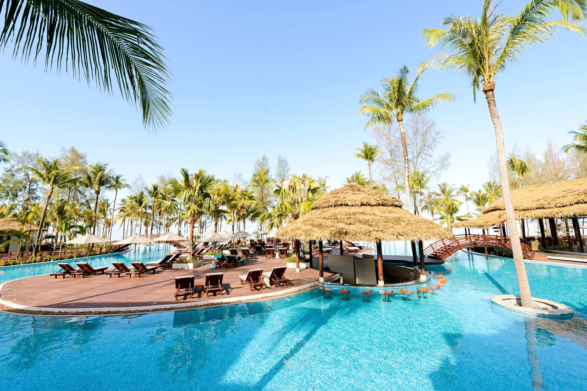 basen, pool bar