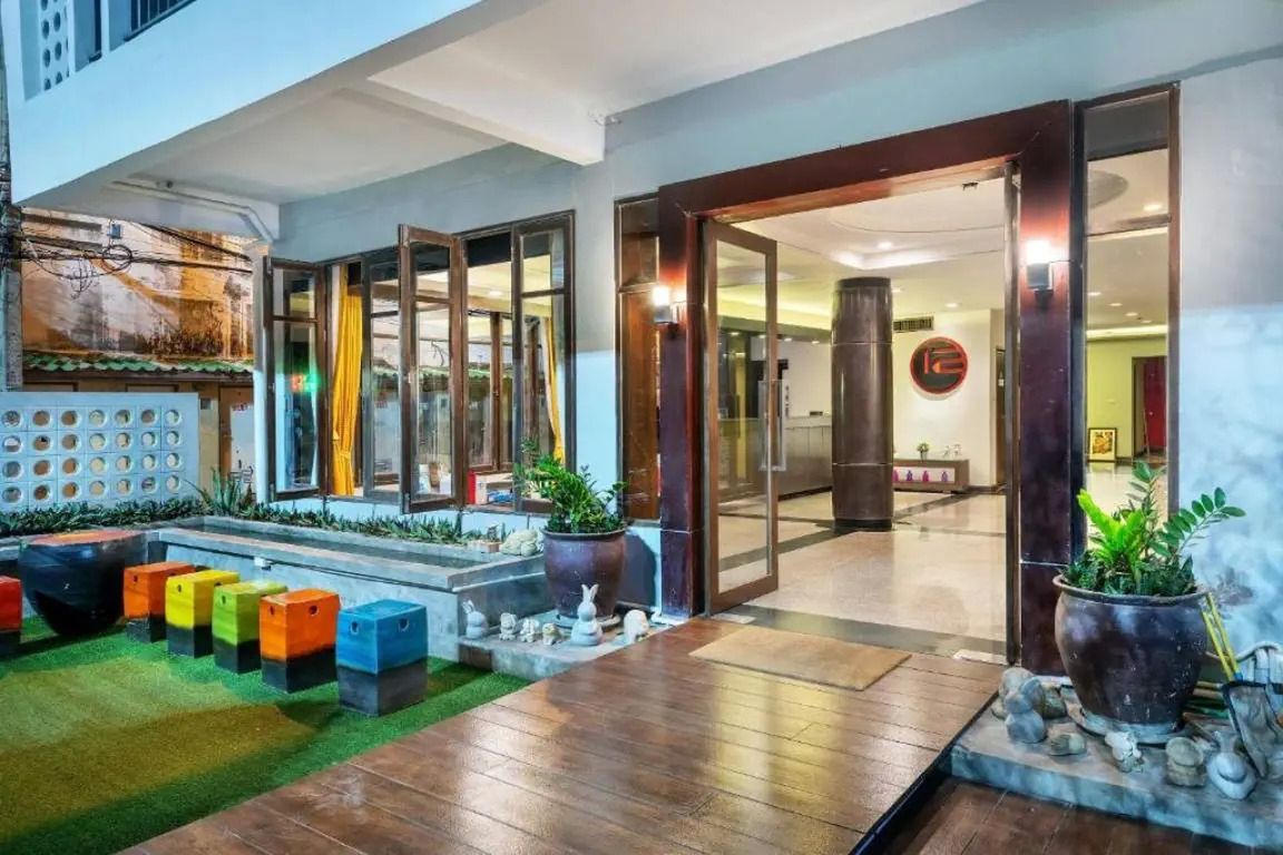 budynek główny, recepcja / lobby