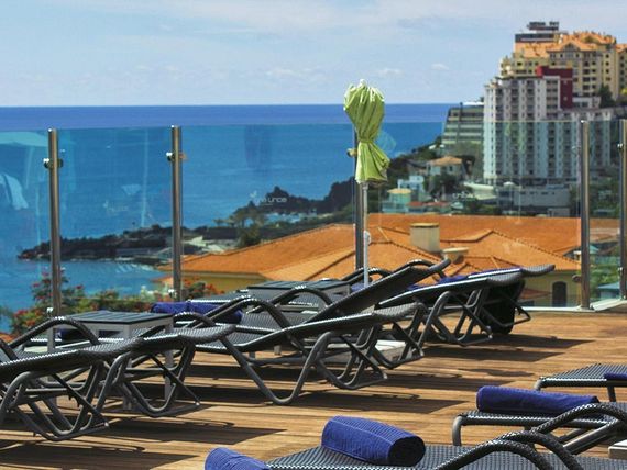 teren hotelu, balkon / taras