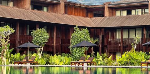 obiekt, teren hotelu, basen