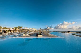 The Mora Zanzibar (ex. Emerald Zanzibar Resort & Spa)