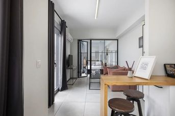 The Omnia Collection Pagrati