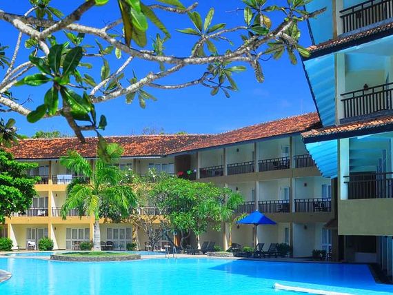 teren hotelu, basen