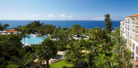 teren hotelu, budynek główny