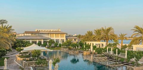 teren hotelu, basen, plaża