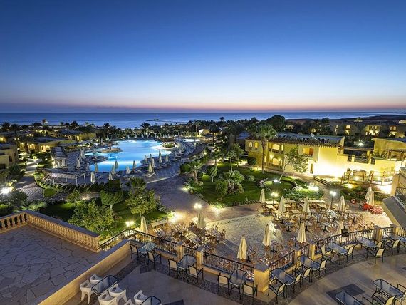 obiekt, teren hotelu