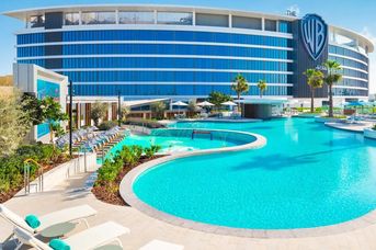 The WB Abu Dhabi, Curio Collection by Hilton