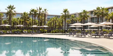 obiekt, teren hotelu, basen