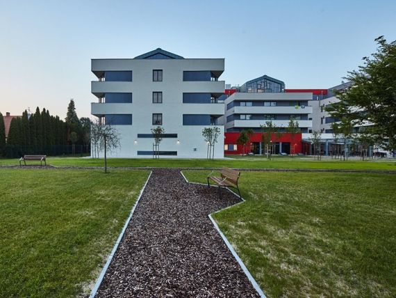 obiekt, teren hotelu