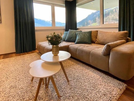 TheView Apartment 4*