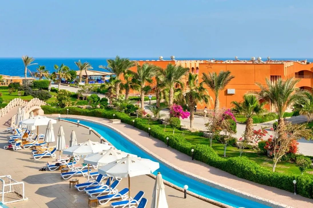 teren hotelu, basen