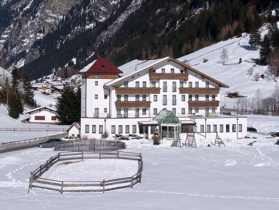 Tia Monte (Feichten) 3*