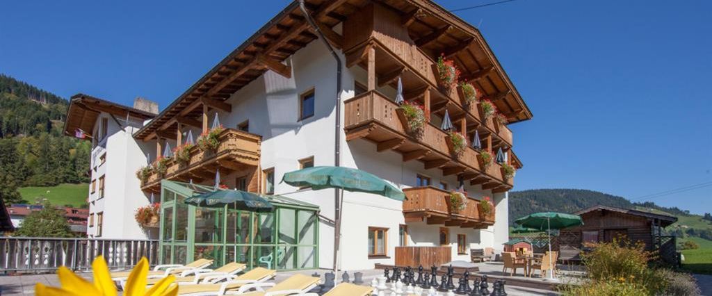 obiekt, teren hotelu