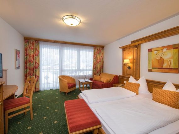 Toni (Kaprun) 4*