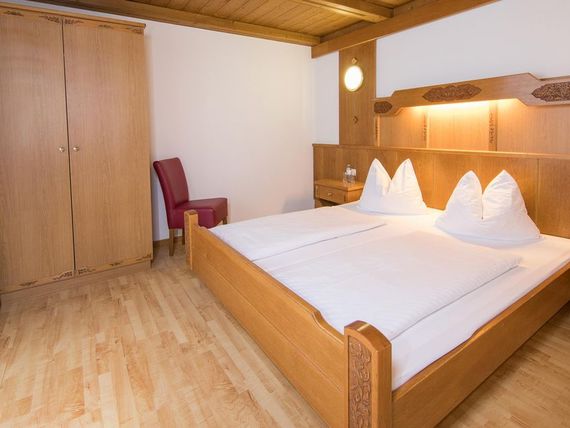 Toni (Kaprun) 4*