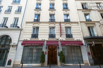 Touring (Paris)